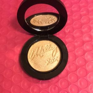 Mally Effortlessly Airbrushed Highlighter (Stardust) NWOT